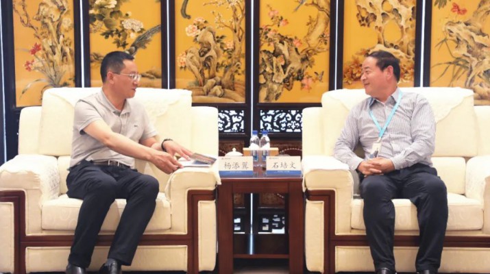 jiuyou登录入口集团与环县人民政府座谈交流