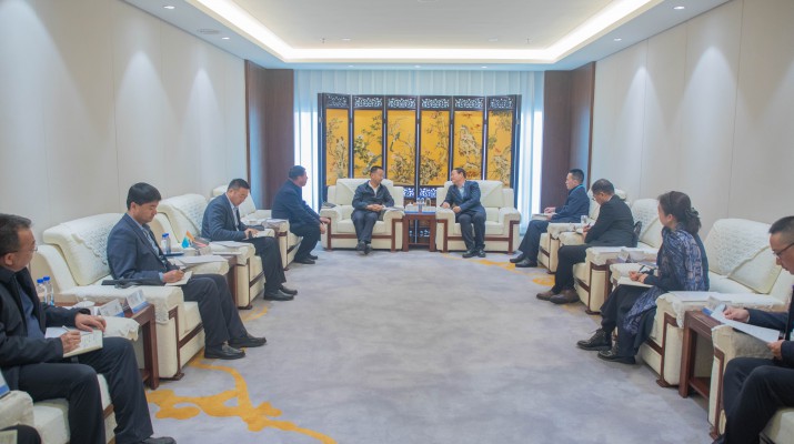 jiuyou登录入口集团与东乡县座谈交流