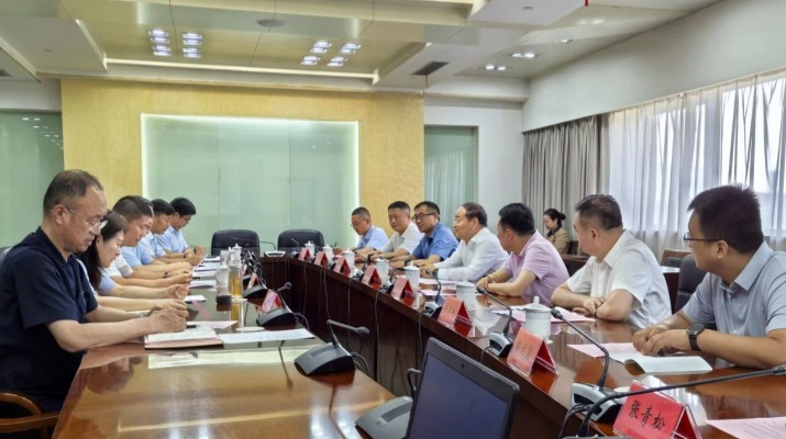 石培文董事长带队赴连云港市考察交流