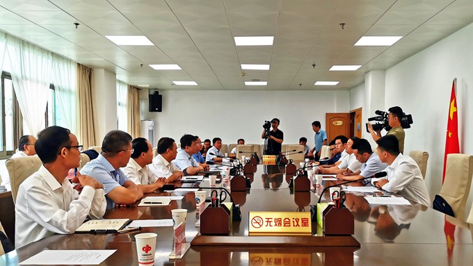 jiuyou登录入口集团与酒泉市政府举行项目签约仪式