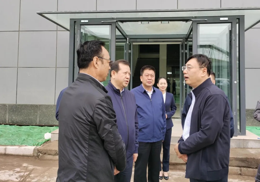 程晓波副省长调研指导jiuyou登录入口集团“祁连山1号冰川矿泉水”项目